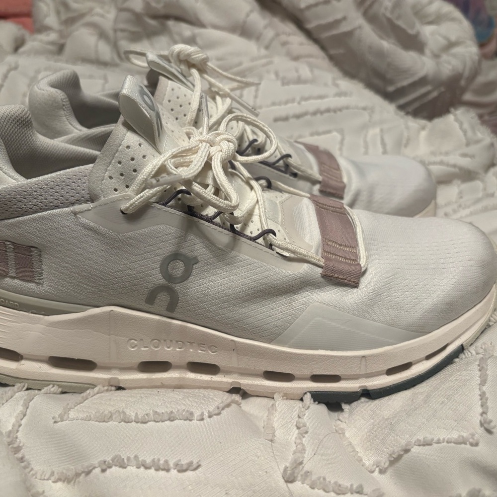 On Running Cloudnova 2 Tan and White Sneakers